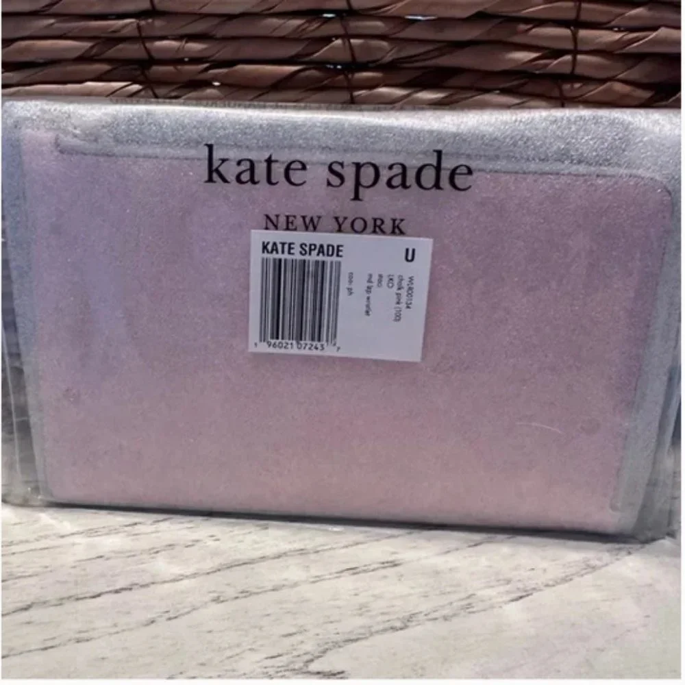 NWT Kate Spade New York Zip Wristlet